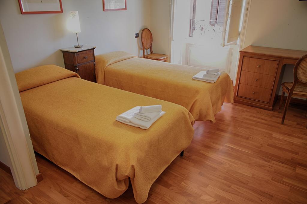 Affittacamere Domus Real Cardello 2*